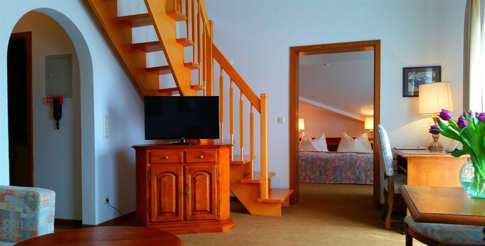 Appartment-Hotel-Hoelzl Ґрюнвальд Екстер'єр фото