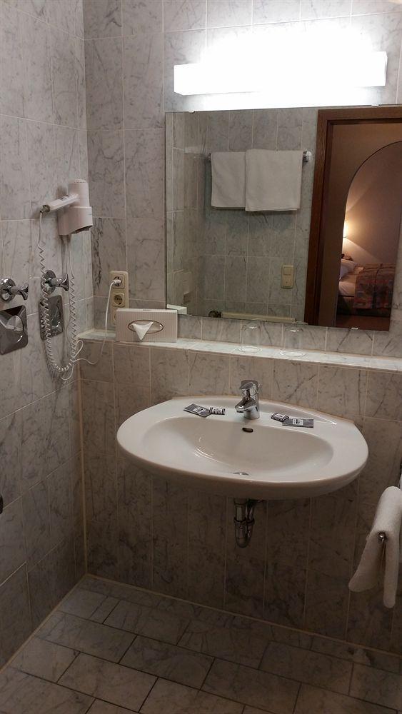 Appartment-Hotel-Hoelzl Ґрюнвальд Екстер'єр фото